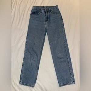 Brandy Melville Mom Jeans / John Galt